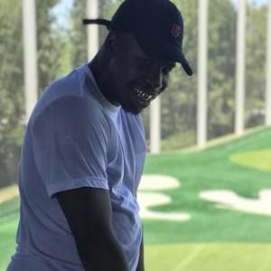 Meet your Posher, Deandre